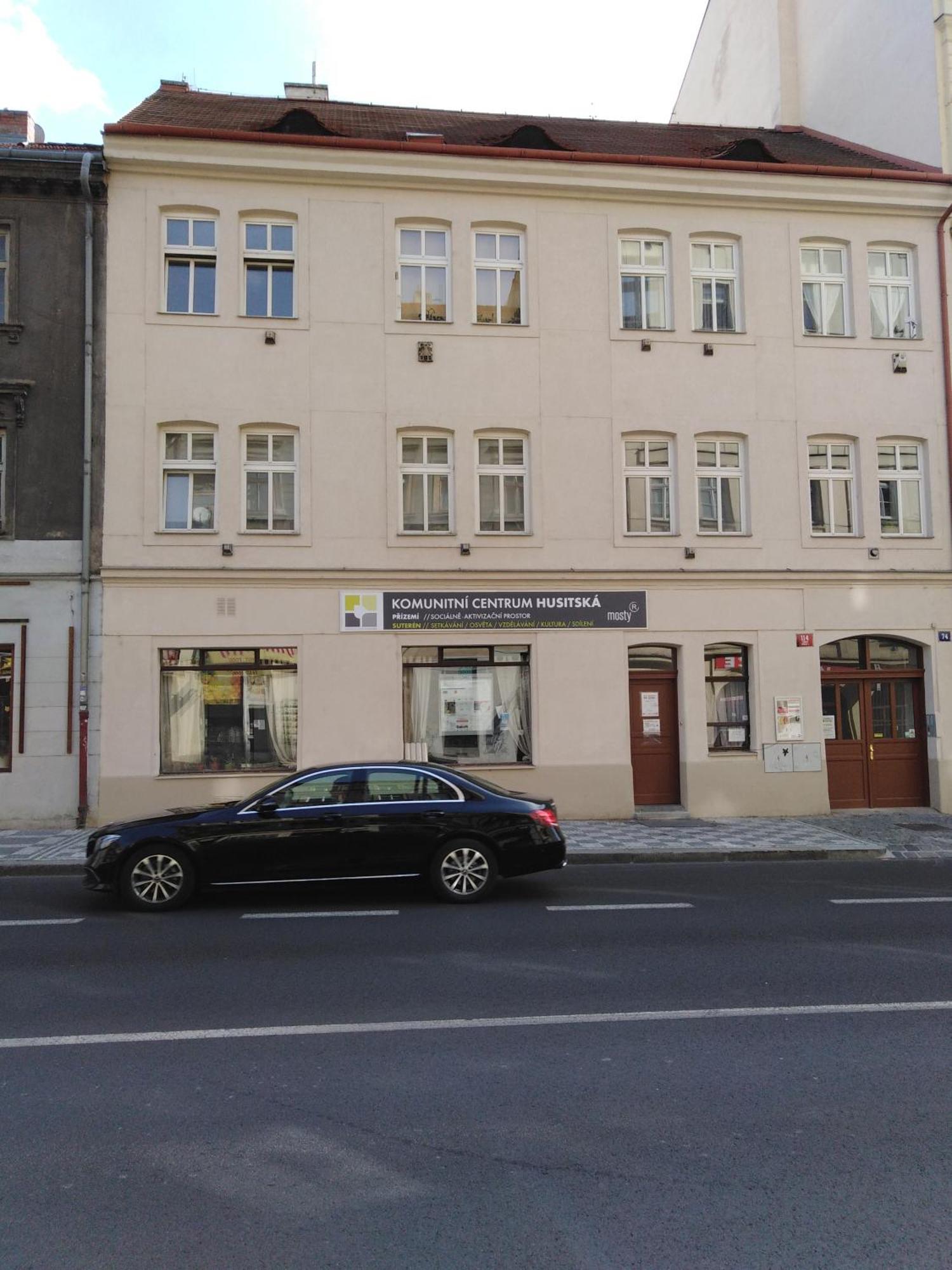 Studio Husitska 114/74 Prague Exterior photo